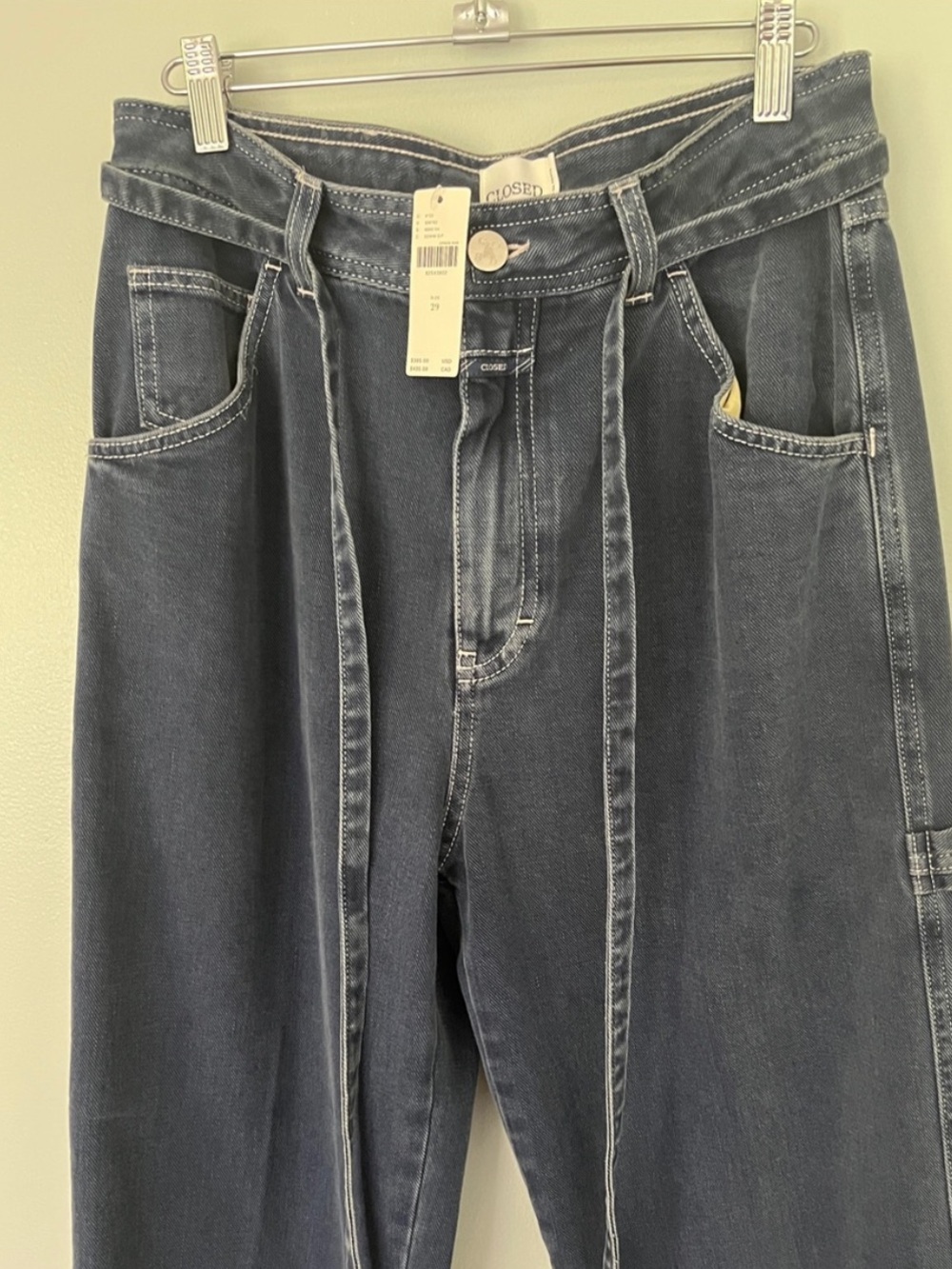 CLOSED Blue Jeans with Self-Tie Belt - Picture 2 of 10